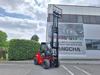 Carreta elevadora todo terreno Hangcha TT25-4