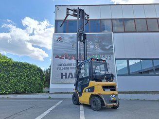Empilhador de contrapeso 4 rodas Caterpillar GP25NTD