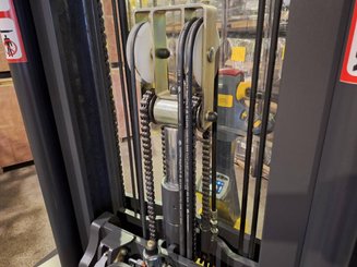 Levantador multidirecional Combilift WR4