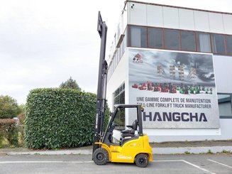 Empilhador de contrapeso 4 rodas Hangcha XE18i