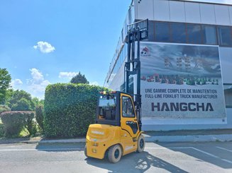 Empilhador de contrapeso 4 rodas Hangcha XE25i - 11