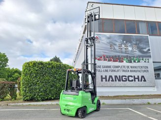 Empilhador de contrapeso 4 rodas Hangcha AE25-I - 11