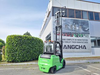 Empilhador de contrapeso 4 rodas Hangcha AE35-I