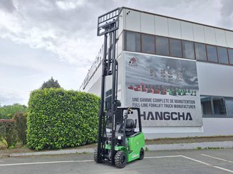 Empilhador de contrapeso 4 rodas Hangcha AE15-I