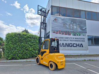 Empilhador de contrapeso 4 rodas Hangcha XE35i (CPD35-XEY2HA-SI)