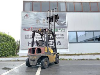 Empilhador de contrapeso 4 rodas Yale GDP20VX