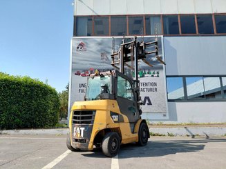 Empilhador de contrapeso 4 rodas Caterpillar DP40N - 11