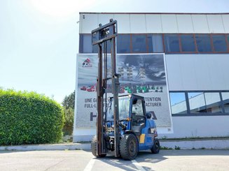 Empilhador de contrapeso 4 rodas Caterpillar GP50NTD