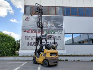 Empilhador de contrapeso 4 rodas Caterpillar GP18N