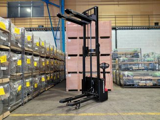 Stacker com condutor a pé Hangcha CDD12-AMC2-L