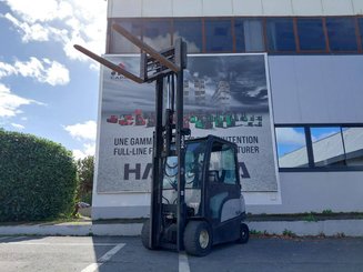 Empilhador de contrapeso 4 rodas Yale ERP30VL