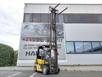 Empilhador de contrapeso 4 rodas Yale GLP25VX