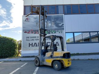 Empilhador de contrapeso 4 rodas Yale GDP35VX