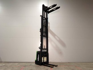 Stacker com condutor a pé Hangcha CDD20 XT1-SI - 7