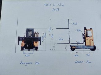 Empilhador retráctil de 4 direcções AMLIFT 40-15/55