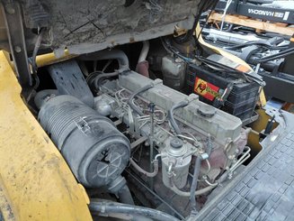 Empilhador de contrapeso 4 rodas Caterpillar DP55NT MC - 8