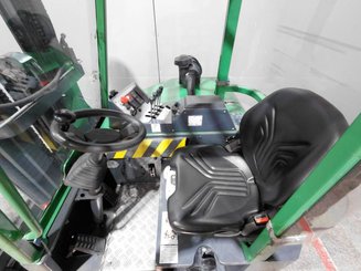 Empilhador multidireccional Combilift COMBI CB2500