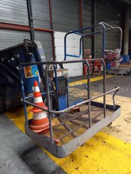 Plataforma de braço articulado Upright AB46E