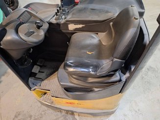 Empilhador retráctil OM XRS20AC 