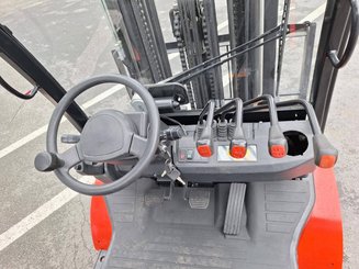 Empilhador de contrapeso 4 rodas Hangcha XF30G