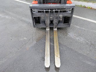 Empilhador de contrapeso 4 rodas Hangcha XF25G - 7