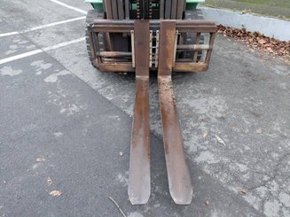 Empilhador de contrapeso 4 rodas Mitsubishi FD50N - 7