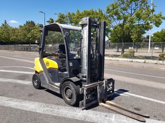 Empilhador de contrapeso 4 rodas