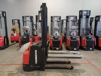 Stacker com condutor a pé Hangcha CDD16-AEC1 - 2