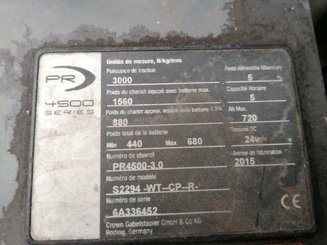 Porta-paletes eléctrico com condutor transportado Crown PR4500 - 11