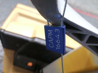 Porta-paletes eléctrico com condutor a pé Caterpillar NPP20N2