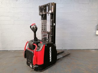Levantador com plataforma dobrável Hangcha CDD16-AZ3S