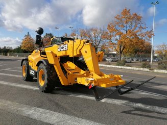 Empilhador telescópico JCB 540-180