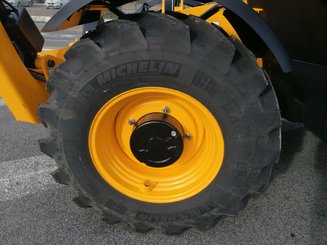 Empilhador telescópico JCB 540-180