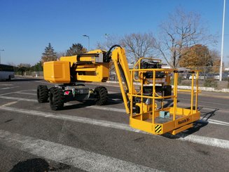 Plataforma de braço articulado Haulotte HA16RTJ PRO