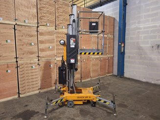 Plataforma com mastro vertical Haulotte Quick UP 8DC
