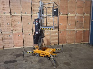 Plataforma com mastro vertical Haulotte Quick UP 8DC
