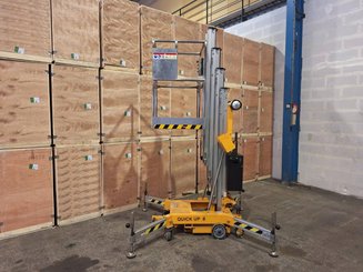 Plataforma com mastro vertical Haulotte Quick UP 8DC