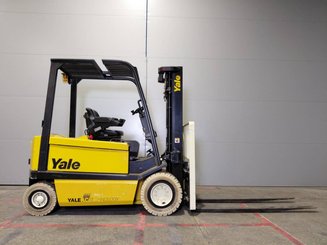Carreta elevadora elétrica Yale ERP30 ALF