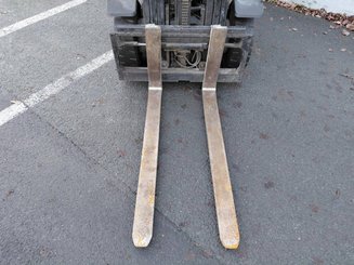 Carreta elevadora a gás Yale GLP20SVX-VALUE - 6