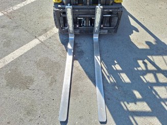 Carreta elevadora elétrica Yale ERP16VT SWB