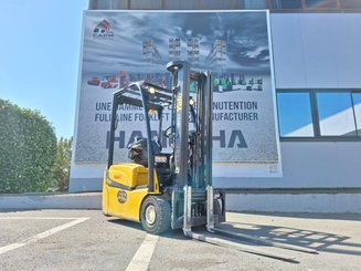 Carreta elevadora elétrica Yale ERP16VT SWB