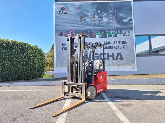 Carreta elevadora elétrica Hangcha A3W15 - 1