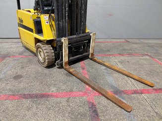 Carreta elevadora elétrica Yale ERP15RCF - 6