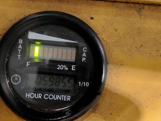 Carreta elevadora elétrica Yale ERP15RCF