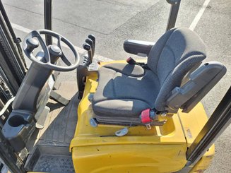 Carreta elevadora elétrica Yale ERP16VT SWB