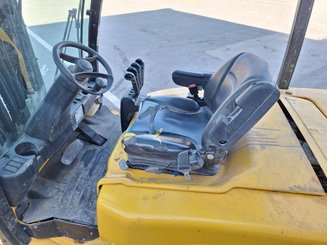 Carreta elevadora elétrica Yale ERP50VM