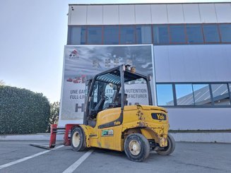 Carreta elevadora elétrica Yale ERP50VM