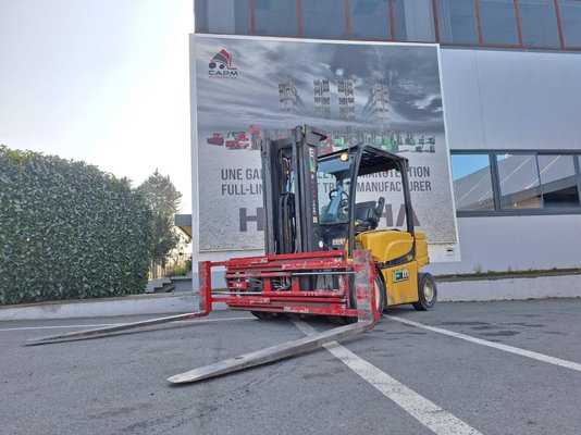 Carreta elevadora elétrica Yale ERP50VM - 1