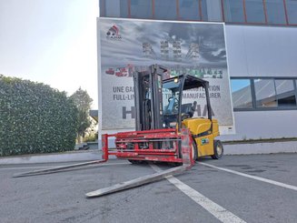 Carreta elevadora elétrica Yale ERP50VM