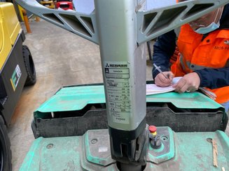 Porta-paletes eléctrico Mitsubishi PBV20N2